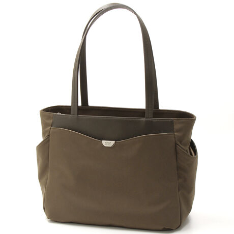 [^:031173250]ji b`̃RNVlbNC̋ȐQlɁA悤ȗDA[|Pbg̃obO쐬܂BÕ|Pbgɂ̓Ŝ킦tďiȕ͋CoĂ܂Bg₷܂Ȃ̂ȂVvȃfUCƂȂĂ܂BjiEji b`@NINA NINA RICCI@}VEGhEîCɓo^ēׂ݌ɂ킸ȎAN[|Z[̊JnȂǂm点܂BЂo^肢܂BuĥCɓo^ViēׂȂǂm点܂BЂo^肢܂B