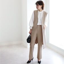 ジーラ バイ リュリュ(GeeRA)のノーカラージレパンツスーツセット