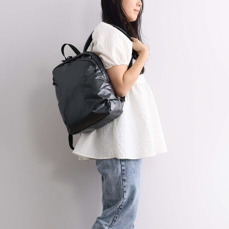 [^:68544]p[̂fނpJWAŃVvȃfUCyʂŁAJ≘ɋfނgpĂ܂BfC[łW[ɂ􂷂VvfCpbNBA4TCY[\łBC[g₷bVt@Xi[|Pbgoꂵ₷I[v|PbgȂǗprɂĎgł|Pbg[{gz_[500mlybg{gA܂肽ݎP̎[ɕ֗ȃ{gz_[twʃ|PbgZLeB[Aoꂵ₷wʃ|PbgBtg|Pbg΂߂ƃ^eɃtg|Pbg2΂߃tg|Pbgɂ́AȂǂtL[tbNtZbgAbv@\X[cP[XȂǂ̃vhCunhɌŒ肵sɃobÔӂh@\V_[xǵAD݂̒ɒ߉\̂Jii`[Ńnbs[܂܂悤ɁBċAĂ܂悤ɁBȊ肢߂Ăt܂B----------------------@\ڍׁyzEbVt@Xi[|PbgE{gz_[E|Pbg~2yOzE΂߃tg|Pbg~1iL[tbNjE^etg|PbgEwʃ|Pbg--------------------------------------------------------------