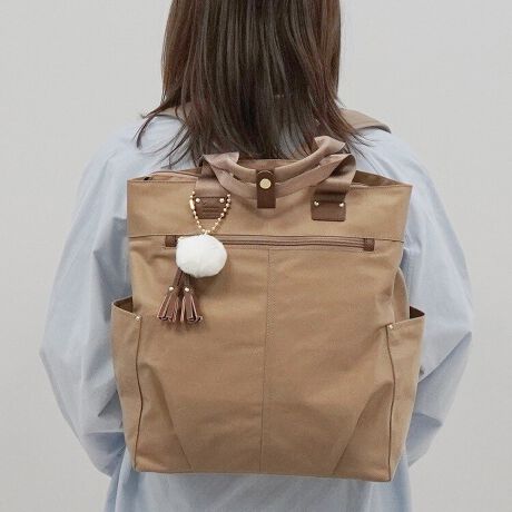 [^:68874]ȃ^bZJWAobOV[YBĉiCfނɁAtFCNU[|Cgg邱ƂŏiŐꂽfUCɎdグ܂B^bN̂ӂƂVGbg|CggɂAsɂALV[Ŋ􂵂Ă閜\ACełB͐₩ȋCɂȂsNx[XɁAuv`[tɂؘRfUC܂BA4TCY[\ȃTCYBV_[xg̔wʂ̓bVɂȂĂ̂ŉĂKɁB|PbgEbVt@Xi[|Pbg~1EЃ}`I[v|Pbg~2O|PbgEtg|Pbg~1Etg|PbgI[v|Pbg~1ETCh|Pbg(ybg{g[\)~2Ewʃ|Pbg~1̂gJiihtŃnbs[܂܂悤ɁBČCŋAĂ܂悤ɁBȊ肢߂̂`[łB