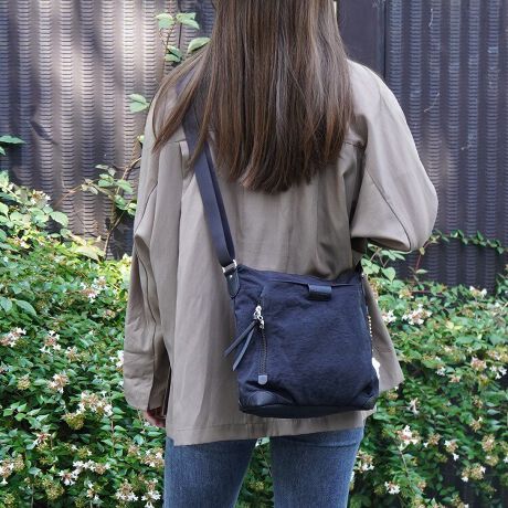 [^:19082]gxfC[rWlXBV[XɎgi`eCXǧyʃg[^V[YBۂ̃}bgŃV̂fނɁAtFCNU[|Cgg邱ƂŁAJWA̒ɏifUCɎdグ܂Bx[WJ[̂݃p[̂tFCNU[gpA؂₩ŃGKgȈۂɁBVvŃ~j}ȃfUCȂ̂ŕLV[ER[fBl[głg܂Bx[VbNȃXNGAV_[obO̓gxEfC[gɂ҂B}`肠̂Ōڈȏ̎[́B500mLybg{gcɓTCYłByO|PbgzEtgt@Xi[|Pbg~2Etg|PbgNbVI[v|Pbg~1y|PbgzEbVt@Xi[|Pbg~1EЃ}`I[v|Pbg~2E{gz_[~1J[͑SFFłB