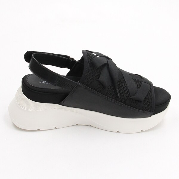 厚底リボンモチーフサンダル