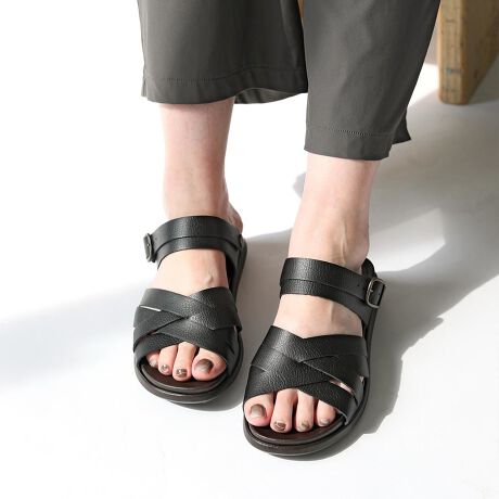 ylCMADE IN JAPANzyʁ@2WAYŗIlC̕҂݃T_POINTELNwŗfUCEɂȂ闚₷Ê鐶nEobNxgł2WAY@\@ESEJȓ{EyʁE_炩nE߂̒~NbVEɂSꁡX^CO@CgڂJWAT_BCÕW[ȂǁAtF~jEX|[eB[ȃR[flJWAȕ͋CɁB[^:RIIIKA-9831]