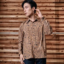 アブストラクトプリントSHシャツ