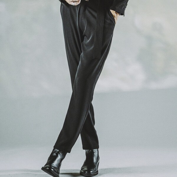 ベルテッドテーパードトラウザーズ | ノーアイディー(NO ID.) | マルイ