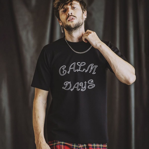 【NOiD】Tシャツ XL CALMDAYSプリントC/N-Tシャツ | ノーアイディー(NO ID