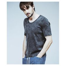 フライスU/N-Tシャツ
