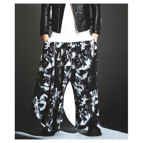 [^:457006-281P]457006-281P AVg[h[vChgEU[Y2025 A/W NO ID. COLLECTIONEΏ̂̑_ȃVGbgŁAX^COɓƎ̃jAXAVg[ChgEU[YBEɎ{ꂽMU[悤ȃh[v𐶂݁Aтɗhz̓oIȑ݊o܂B[hhȂAEGXgSdlɂKȐSnŁAfUCƎp̗B悭ChȃVGbg͑̌^E킸AX^COŜɃbNX]^܂Bxg[vEtg|PbgEobN|PbgƂ{@\ԗApʂłȂBVvȃgbvXƂ̑gݍ킹łA{ŌopcłBȓFEEΏ̂̃AVg[VGbgEErɃMU[ăh[voEKȗSnxEGXgSdlExg[vEtgobN|PbgtEƋɕ\ς闧̓IȃtH߃V[FEngbvXƍ킹|Cg̃R[fɁEC[hh[v̂ACeƍ킹[hX^CɁEVvȒȂɃAVg[ōƂɂ AVg[h[vChgEU[Y ́A\zIȔƓ̂\˔A2025 A/W NO ID.RNV̌h{gXłB