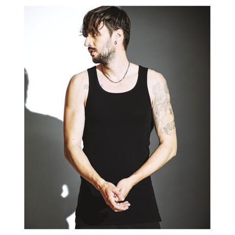 [^:457006-283T]457006-283T TChXbgO^Ngbv2025 A/W NO ID. COLLECTION30Ԏ̃RbgVfނgpAy₩ȔGƉKȒSnǋO^NgbvBȂƂIWit@ubŃAzEzɗDAH~̗オ肩烌C[h̃x[XƂĊ􂵂܂BM[tBbg̗pȂA߂̒Ɛ[߂̃TChXbg݂邱ƂŁÂۂoBP̂ł͂Afނ́uTChXbgOvI[o[vƂ̏d˒ŁAX^COɉs܂BGRAYJ[ɂ́Ai߁P~Ju[`H{AނƂɏXɐFĂgoNωhy߂ʂȕvXBX̒Ȃɍ킹ē݁AiĂꒅłBȓF30ԎRbgV̔ŏ_炩ȃIWit@ubNzEz̍fނŉKȒp[߂̃TChXbgzOfUCfރvI[o[Ƃ̃C[hΉACeGRAŶݐi߁P~Ju[`HɂF̌oNω߃V[FOgbvXx[XɂH̃C[hX^Cɖñ^Nɂ~j}ȃR[fɌoNωy݂ȂApJbg\[TĂlɂ TChXbgO^Ngbv ́AVv̒ɋ@\ƃX^CỎshA2025 A/W NO ID.RNṼ}XgnuACełB