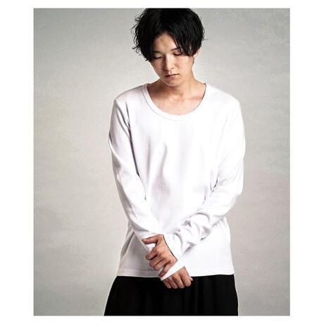 [^:857006-313T]857006-313TbtCXU/N-TVc2025 A/W NO ID. COLLECTIONKȒSnƃ~j}ȃfUC͂̃tCXUlbNJbg\[BX^CbVȃM[tBbgƒ悭JlbNCÂl̃X^COo܂B_炩Lk̍tCXńAlI΂Ȃ\ACeBRbg100̃tCXfނɂAzEʋCƂɗDAH~V[ỸCi[gɂœKBGRAYJ[̂݁ABe[WP~Ju[`H{AJ[Ƃ̈ۂ̈Ⴂy߂܂Bx[VbNȌڂȂAtBbgElbNCEȂǍוɂ蔲ꖇBC[hX^Cɂ߂̊x̍Jbg\[łBȓ:zEʋCɗDꂽRbg100̃tCXfޒ悢tBbgƂ肵UlbNfUCH~̃Ci[ɂ􂷂郍OX[udlGRAŶ݃P~Ju[`Hŕ̂dオ肨߃V[:H~̃C[hX^C̃x[XɃAE^[̃Ci[ƂĒSnƃfUC𗼗VvȒȂNɌ풅ƂẴtCXU/N-T́AfފE@\Eėpׂ̂Ă˔ANO ID.̒ԂƂă[h[uɌ}1łByfpzWHITE ~ size 1 / H:170cmi{lfjGRAY ~ size 2 / H:180cmi{lfjBLACK ~ size 2 / H:182cmiCOfj