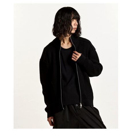 [^:457010-335K]oCJ[YjbgZIP-CDhCo[Yjbgx[XɁACfBOMÃfBe[oXǂꂽZIPJ[fBKg̕҂ݒnɂ̓u҂݂̗pWHITEAGRAY̓v[eBOŕ҂ݕAzFς邱ƂŐF̃RgXgƎoIȉsoV҂݂̕\ڂƗڂ݂ɑgݍ킹ĕ\֕̃fBeB[ANZgɂ胊LOC\oɂAA[z[̃fUCChuŕ҂ݒnɕωgAwʂɂ̓s^bNŗ̊vXGRAY BLACK MIXmodel@H:182cm/size one(Overseas model)BLACKmodel@H: 180cm /size one(Japanese model)GRAY MIXmodel@H: 170cm /size one(Japanese model)