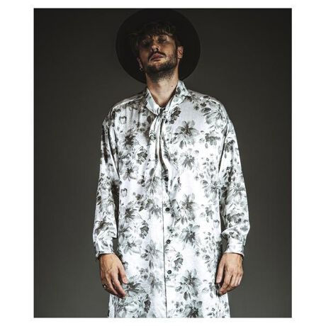 [^:457006-356S]457006-356SfBt@CBIG-SH2025 A/W NO ID. COLLECTION݂ƑɒʂC[ɂĎ݂ȃNZt\ȁANO ID.Ȃł͂̓ƑnIVcBI[o[TCŶƂƑp^[܂āAA[eBXeBbN[hCNȑ݊܂B邽тɃtHωA܂ɁufUCvy߂1Bȓ C[̋݁ŎRȃAW\ CpNg鑍p^[ bNX𐶂ރI[o[TCY݌v tg{^ŒEX[Y TChXbgŃC[hɂΉ߃V[ ۗt@bVCxgp[eB[ Vvȃ{gƍ킹ăVcɂ 炵A[gNGCeBuȃV[ɃNVbNȃVc̊TOfBt@CAAW~݊~[h ˔ꒅB̒ȂւƉグA2025 A/Wڂ̃ACełB