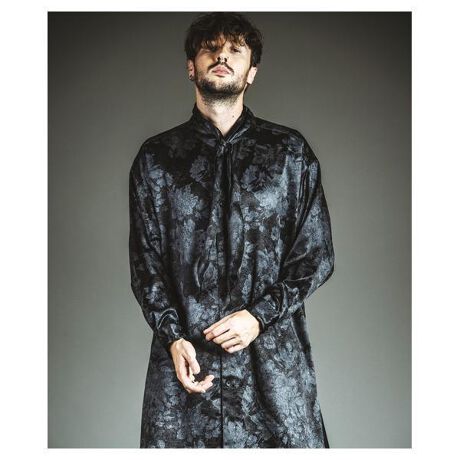 [^:457006-356S]457006-356SfBt@CBIG-SH2025 A/W NO ID. COLLECTION݂ƑɒʂC[ɂĎ݂ȃNZt\ȁANO ID.Ȃł͂̓ƑnIVcBI[o[TCŶƂƑp^[܂āAA[eBXeBbN[hCNȑ݊܂B邽тɃtHωA܂ɁufUCvy߂1Bȓ C[̋݁ŎRȃAW\ CpNg鑍p^[ bNX𐶂ރI[o[TCY݌v tg{^ŒEX[Y TChXbgŃC[hɂΉ߃V[ ۗt@bVCxgp[eB[ Vvȃ{gƍ킹ăVcɂ 炵A[gNGCeBuȃV[ɃNVbNȃVc̊TOfBt@CAAW~݊~[h ˔ꒅB̒ȂւƉグA2025 A/Wڂ̃ACełB