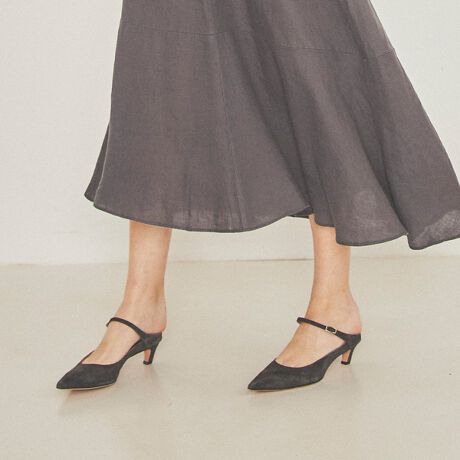 BRENTA/ブレンタ】プチヒールストラップポインテッドミュール  