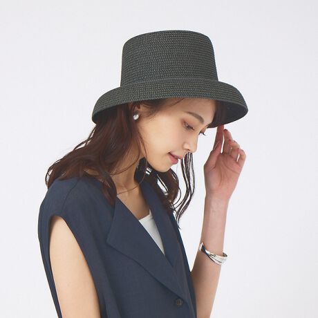 [^ԁF04469866002]NגɊĂ܂JTuJnbgɁAVFčNoB肵tHƁA傫߂̃co|CgBƂɌ`܂̂ŁAR[fBl[gIVɊiグĂ܂BfC[[X͂AsAEghAȂǂɂIXXłByRUBEN/[xzuRequired oneKvȕAKivRZvgBXqt@bṼg[^R[fBl[gɂƂĕKvȕɂȂĂقv߃fUCĂ܂B܂pĂ߂ɃfUCDASnɂXqĂ܂B