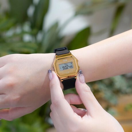 [^ԁF04499867018]xM[̎vuhAICE WATCHMtgɂsb^ȎvoIVvŃgȃfUCɁA^̋P{BGOLDSILVER̋ANZT[̂悤ȉ؂₩Ă܂BuACX fWbg g ^v́Ap`̃gȃP[XfUC̃fW^EHb`BXeX̃P[X̗p邱ƂŁA]̃JWAȕ͋CɏiƍvXBAtAj̕\ɉAXgbvEHb`AA[AobNCgAfA^C@\𓋍ځBjZbNXȃfUCȂ̂ŁAʖ킸gĒfUCłBx[VbNȐFڂƍ̂dオȂ̂ŃMtgɂ߁ByiXybNzP[XF32mmP[XF32mmP[XF8.5mmohG16mmF13.5`19.5cmdF25.5gP[XfށFXeXX`[ohfށFVRhF~lKXhF10ATM[ugFfW^[ugiCR1616j@\EXgbvEHb`EA[EobNCgEfA^CEtAj\@\E3Chۏ؊ԁi[uĝ݁j:[J[ۏ2NICE-WATCHiBOXAۏ؏jyICE-WATCH / ACXEHb`zACXEHb`́AۓIȃEHb`uhƂāAxM[̃oXg[j2007Nɐ܂ACEÕW= sG[ [gQƔނ̃`[ɂĐݗ܂BCHANGE. YOU CAN.L[[hɁA|IȃJ[oG[VƃTCYWŋCX^Cɂāhւ鎞vhĂ܂Bx[VbNłȂꂽfUC͔N␫ʂȂLw爤A킸NŃt@bVEHb`sŐEIȃgbvuhƂȂ܂B iȂ荠ŁA|bvȃfUCVbNŃGKgȃfUC܂ŁARNVAlXȃR[fBl[gŊ􂵂܂B