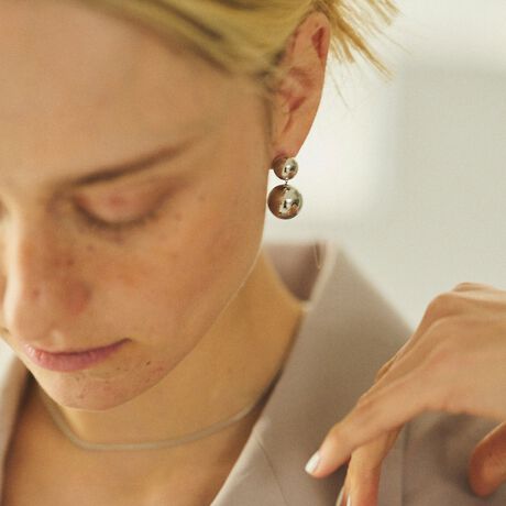 [^ԁF31490263065]{[`[2AȂVvłȂ؂₩ȃfUC̃sAXBŌy₩ɗhAiȋP܂BS[hƃVo[2FWJAꂼقȂ镵͋Cy߂܂BS[h͉݂Ɖ؂₩AVo[̓N[Őꂽۂ^AǂlXȃR[fBl[gɃ}b`܂B݊̂fUCŁAJWAtH[}܂ŕLV[Ŋ􂷂ACełByLUV AJ/G[WFCzLUV AJ̓fUCi[Amanda ThomasɂėグꂽAJ̃ANZT[uhB14΂łĂWG[肪ArWlXɂȂĂ̂uh̎n܂BOtis College of Artand DesignŃOtBbNfUCBFA擾AfUCi[ZueBEX^CXgȂǂ̃C^[̌oiɔfĂ܂BfUCi[̃A}_́AWG[̓Xg[[`ÃANZT[ɂ͂ȂMɖo𐶂ݏoƂłƐMĂ܂Byӎzi摜́A̓p\RȂǂ̉{ɂAۂ̐FƈقȂČꍇ܂B炩߂B摜̏i̓TvłBۂ̏iƎdlAH኱قȂꍇ܂BTCY\L͂܂ŖڈƂȂ܂B̗̑\񏤕iAʏ폤iƂ̓ς͂ł܂B׏󋵂ɂA͂\肪Oシꍇ܂Bqlւ̔X̔xꍇ܂BǉYíAꕔ̓X܁Aʔ̂Ŕ̔̏ꍇ܂B\߂Bi̐F̖ڈ́AiP̂̉摜QƂBigpOɁA^OɋLڂĂu舵̒ӏvu\vKmFBiɕsǂꍇAє̔ޑ܂Ă܂B炩߂B