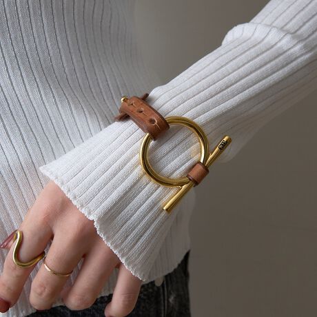 [^ԁF31500263026]VvȂ݊̂S[hI[oU[uXbgBLU[ƃS[h̃Rrl[V͂̃uXbgBU[̗ƁAS[h̃I[ov[g▭ɒaAǂȃR[fBl[gɂꂽANZg܂B̃ANZT[Əd˂ÂĂAP̂ŒĂA̖͂őɈoACeBVvTVcVcƂ̑gݍ킹ŃJWAɁAWPbgX^C₫ꂢ߂ȑɂ҂tBbg܂BfUC̃ubN~Vo[܂Bi31500263027jyCXC/V[GbNXV[zConcha D?az del R?oɂXyCE}h[h_ƂA2017NɃX^[gANZT[uhBConcha͂̃ANZT[uh𗧂グĂoAApVbṽANZT[fUCi[ƂĂ􂵂Ă͔hBU[I݂ɑgݍ킹lbNXԂȃobNgpuXbgȂǁAnpDƂ̔ޏȂł͂̃CXs[VꂽANZT[WJĂ܂By[J[iԁzB0094ORCyӎzi摜́A̓p\RȂǂ̉{ɂAۂ̐FƈقȂČꍇ܂B炩߂B摜̏i̓TvłBۂ̏iƎdlAH኱قȂꍇ܂BTCY\L͂܂ŖڈƂȂ܂B̗̑\񏤕iAʏ폤iƂ̓ς͂ł܂B׏󋵂ɂA͂\肪Oシꍇ܂Bqlւ̔X̔xꍇ܂BǉYíAꕔ̓X܁Aʔ̂Ŕ̔̏ꍇ܂B\߂BigpOɁA^OɋLڂĂu舵̒ӏvu\vKmFBiɕsǂꍇAє̔ޑ܂Ă܂B炩߂B