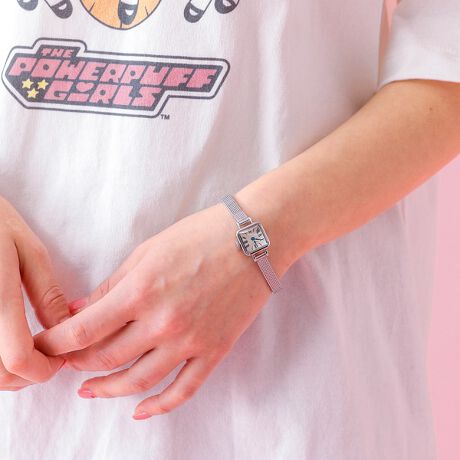 [^ԁF04499867025]DT߂ɋP\B̒ẂA܂Ŗ̒ɂ邩̂悤ȌzIȕ͋CoA͂̕iDݍ݂܂BuWv̌͌ċ͂Ȃ̂́Ȁ_炩ȋṔAÂłȂ[^Ă܂BT߂ȔƑ@ׂWCXpCAꂽa15mm̃RpNgȃXNGAP[X̗pA[}̃CfbNXƔu[X`[jݒuNVJȕ͋CoAוɂS肪B[ug̓XCX_̃NI[c[ug𓋍ځB ǂȃV[łp邱ƂoꂽfUCւƎdオ܂ByidlzVo[P[XFXeXX`[ohFXeXX`[hfށF~lKX[ugFXCXNI[cRONDAa-1045hF3ChubNP[XFXeXX`[ohFU[hfށF~lKX[ugFXCXNI[cRONDAa-1045hF3ChyMATOW/}gEzMATOWi}gEj́AugɓZgŕω鎩yށvRZvgɓ{l̏ɂĒJɍꂽ{̃uhBfr[RNVłuShikiiVLjv́AuChangeblevRZvgɓ{̔lG\BԂɃfUCꂽP[X́A\[[obe[𓋍ڂEh^ƃNI[c̗pXNGA^2Bxg͈ʂ^Cv̗ptւȒPɁBJ[oG[VLxȃxgJ[͋G߂̉Ԃ̖OBtďH~ƈڂςĂG߂̂悤ɁACɊYωy߂RNVƂȂĂ܂B