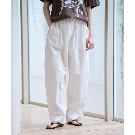 [^ԁF04500151003]{[VGbg|Cg̃C[W[pcBoCIE^u[H{ׂȃV{\̖͂ȃiC̃^CvC^[fނgpĂ܂Bynł悭n̂ŁÅ̂VGbg܂܂BĂɂSnǂfނłB{[VGbgɐЂڂ܂Cɂ邱ƂŒ₷dグ܂BĒ߂̌҉ݒȂ̂ŁA[AbvȂ߂łBV[ggbvXŃnƂꂽX^C₠ă_{ƂgbvX킹fGłByMICA&DEAL/}CJAhfB[zɂȂĂƂĎ𖁂Ƃ؂ɂA̐g肰ȂhɁB炵Ȃi`Ń~j}(minimum)AĒ悢bNXŁAĂÔȂDaily styleĂ܂Bx[W fFH166 B75 W61 H85 pTCYFF