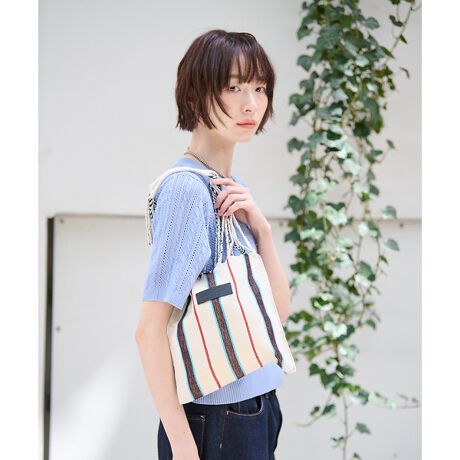 [^ԁF04509861000]NtgJCCAnbNobOׁIl̎ňJɍĂnhChobÓALVR̐ZׂŐDĐ삵`H|i̐DgpB`FbNXgCvȂǁAIȕǂdオɁBߏ̂oɂœKȃTCYłB͓IBMtgɂ߂̕iłBR[fBl[gɒ悢ANZgĂobOłBhȈۂłlۂzFȂ̂Ŏ₷΂łBӎEnhChł̂ŃTCYɌ̍኱܂BEJEԂȂǂňڐ̉\܂̂őgݍ킹ɂ͏\ӉBE`H|̐@ɂnh͎dɂdlƂȂĂ܂BEgppxɉĂ܂ɎĂꍇ܂B̏ꍇ͋߂̎ɗ܂uʌсvĒ܂l肢v܂BE{̂̓ɓ_݂lbviʁĵ悤Ȃ̂͐Ywisǂł͂܂ByMOON BIRD/[o[hzMoon Bird͌ɏƂ炳AÂȖRɔԓn蒹̂悤ɁAgRŗVѐSl̃X^COhāBgFreeLoveHappinesshRZvgƂALVRYɓ^E][guhłBlXȐFW߂Ȃ悤ȁAYő@ׂȕ҂݃obOWJĂ܂BA4TCY[\ȃnbNg[g͂