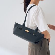 【DEMELLIER/デメリエー】The New York ショルダーバッグ