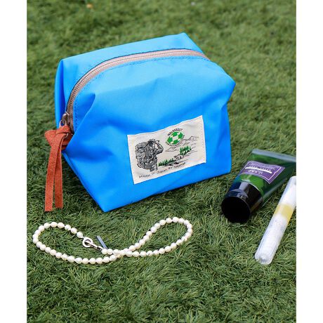 [^ԁF04509861049]ƕ֗ȃ}`傫߃iC|[`J[oG[VLxȂ̂|CgoB.FBƑA؂ȐlƂ낢Ŏ̂߂łByiڍׁz|PbgyJzt@Xi[ySANPAK/TpbNz1960NAJŃiC̓̐VfނobOɎgpĂ܂BSANPAK̓AJƃJi_̊ƌɃAEghApiobNpbNJČRɃobOAhexgAbNTbNȂǂSANPAKƋJ܂BSANPAKWALKABOUTSANPAKCOɗAoẴx̂܂܂2017N60Nȏ̗jƕiAē͋̕Cy݂܂B