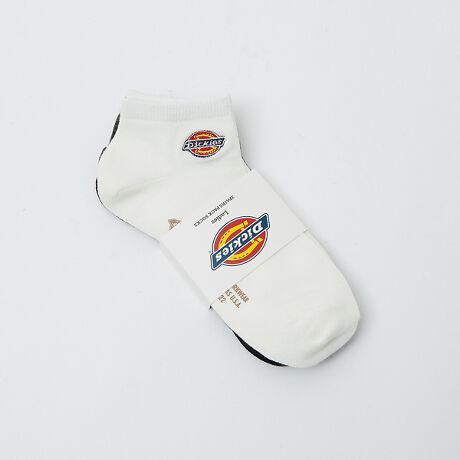 [^ԁF04509865000]AJݗ̃[NuhAfBbL[YA3Zbg̃\bNXI|CgSɃ{[_[A߃CȂǁAoG[VLɂpӂĂ܂BȂɃsb^ȈꑫĂˁ􁡃fUCȆԂ䖳nɃ|CghJzCgEO[EubN3FZbgłBȆ1ԂzCg̃\bNX̒[ɃJ[̃CĂ܂B|CghJ胉C̓ubNElCr[EC3FłBȆ2N[䖳ñunɃ|CghJzCgEIWEu[3FZbgłBȆ3N[2{CɃ|CghJzCgEO[EubN3FZbgłBȆ4N[䖳ñunɃ|CghJzCgECgu[EsN3FZbgłBȆ5N[3{CɃ|CghJzCg̃x[XɃC̐FႢ3FZbgłByDICKIES/fBbL[Yz1922NAeLTXBtH[g[XC.N.EBA\E.E.fBbL[ݗ[NuhufBbL[YvBOg̖XqЂJҌEFAJnA1923NKHAKI[Npč^܂B񎟑풆ɂ͕ėR̐Ai]܂BAƒvAeLTX̐ΖJ҂̊ԂŐlCgBނ炪ŒpƂŁAfBbL[Y͐EIȃuhւƐ܂B1967Nɂ́A݂Ԃ́u874vaB1980Nȍ~At@bVƂĂڂA90ÑXg[gu[ŃXP[^[A[eBXgɎx܂Bł͍ƒłȂAEňuhƂȂĂ܂B