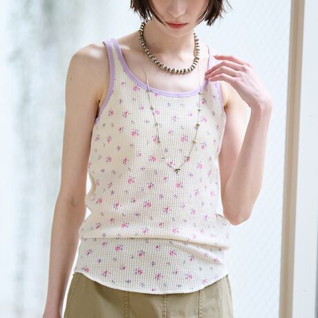 [^ԁF04509821004]JEMORGANbtNbN^Ngbv́AJWAȃX^CɔQC[X^CɂIKxȕۉƉʂ̂郏btfނ̗pA_ELkEzEzɗDꂽdオłBpbP[WȂ̂Ńv[gƂĂ߂łbtfނ̓ALkTCYɑ̃oꍇ܂ByJEMORGAN/WF[C[[Kz1945NɃyVojABŏȒ̖DHƂĐݗBX^[g̓AEghAp̃Ci[iƂĒpA̍ō̋@\ƃtBbgF߂AۓIȃX|[c`[ČR̃Ci[ƂĂ̗p܂B90NɓƃAJJWÃt@bVACeƂĈʓIɒp悤ɂȂ܂Bu T[}ƌJEMORGAN vƌقǐEIɂ̃uh͐ZĂAۉ Lk G̗ǂȂǍōĩT[}EFAƂčLmĂ܂BsN fFH165 B78 W60 H86 pTCYFF