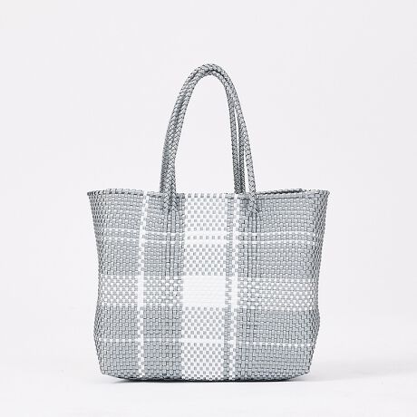 [^ԁF04509861005]JhobÓALVRɌÂ`Z@ŕ҂܂ꂽAĐvXeBbNfނ̂obOłBvX`bNfނȂ̂Ńv[r[`TChł􂷂邱ƊԈႢȂI`FbN璹iqȂǁAڂ䂭̃obO̓VvȃR[f̃ANZgɁBhȈۂłlۂzFȂ̂Ŏ₷΂łB܂A肪2dɂȂfUC͌ڂAϋvƂ@\Ig₷`ŁA傫JĂ̂ŃKTbƑR̉וC˂Ȃ܂ӎELVR̃nhChïׁȀoTCYȂǂɌ̍܂BEꂽꍇ͒܂܂܂zAX|WgpĉBE̎ԓⒼ˓͗򉻂̌ƂȂ܂̂œAŕۊǉByMOON BIRD/[o[hzMoon Bird͌ɏƂ炳AÂȖRɔԓn蒹̂悤ɁAgRŗVѐSl̃X^COhāBgFreeLoveHappinesshRZvgƂALVRYɓ^E][guhłBlXȐFW߂Ȃ悤ȁAYő@ׂȕ҂݃obOWJĂ܂BubN_1 fFH158 pTCYFFubN_3 fFH158 pTCYFFVo[ fFH158 pTCYFF