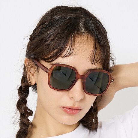 [^ԁF04509867104]<  >EߗF14AOߗF0.10EIȎŐЂڂی삷邽߂ɁAJeS[3̃Y𓋍ځBEUV99.9JbgŖڂ܂BElXȊ̌`ƃTCYɓKXvOqWڂĂA_ŉKȃt[Be[ŴI[o[TCYt[B̉œǏyނȂǁAlXȃV`G[VɂċO99.9UVJbg̃JeS[3YgpBGKgŃ^CXȃX^Co܂B< ӎ >EfBe摜́A̓p\RȂǂ̉{ɂāAۂ̐FƈقȂČꍇ܂Bi̐F͏iP̂ŎBeڍ׉摜QƂByIZIPIZIzIZIPIZI (CWsW) ́AtXEog 3 l̎҂ɂA2010 NɃpŒaACEFAuhłB̎n܂́Aނ̗ê߂ɁuŁA@\IŁAă[Yiuȃ[fBOOX (Vዾ) 肽vƎvƂłB݂̓TOXu[CgJbgOXALbYȂǂ̃oG[VgB}nA{E}VFȂǃps⃍hAubZɂcXAZNgVbv͂ߐE 83 Ŏ舵Ă܂BBRAND VALUE: HAPPY (|WeBuȐE) EASY (Vv) OPEN (ׂĂ̐l/łǂł) and WOOW (ɋ!)