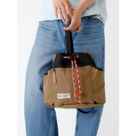 [^ԁF04509861050]CRo[gg8mm[vŊJfUCnhobOBe[v̒ς΃V_[obOƂĂg܂BƂnȂ̂ŉוȂĂ^ꂵɂAtg|Pbg̗̊ƃTCh|Pbg̃pCsOANZgIA5TCY傫ƍL߂̃}`500mlybg{gAzAgѓdbNN[\łByWILDERNESS EXPERIENCE/EB_lXGNXyGXzWILDERNESS EXPERIENCE(EB_lXGNXyGX) obNpbN1973NAJAJtHjÃ`bc[XŎn܂܂BnƎ҂̃WEgX̓AEghAMAJtɃLAς݁AEsr̗߂̃ObOƌZŃAEghApi̐JnB̃ObǑoɊJn߂ƂɂȂŁuWILDERNESS EXPERIENCEvȓ̌Ɩt܂B̌EB_lX̓AEghAt[N𒆐SɍLx𓾂āA{ł̃obNpbNyɂ傫v܂BČ݂͍iǋAׂē{ŐĂ܂B