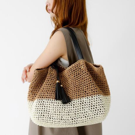 [^ԁF04500161018]y[p[fނȂ̂ŌyĐĝɓ݁Ag₷lC̔閧BeʂՂ̂ŁAʋ΃R[f̃ANZgx̂oȂǃV[킸􂵂Ă܂BԃJ[̑ɂAX^CÕANZgɂȂsNzFfUCpӁBƍɂJ[R[fɒ킵ɂ߂łBidlFEV}OlbgE{̓@I[v|Pbg~2EO\ȃ^bZtEtnFvyӎz̐íAfނ̓A⊾ACȂǂɂF邱Ƃ܂̂łp̍ۂɂ́A\ӂBi摜́A̓p\RȂǂ̉{ɂAۂ̐FƈقȂČꍇ܂B炩߂B摜̏i̓TvłBۂ̏iƎdlAH኱قȂꍇ܂Bx[W fFH166 B75 W61 H85 pTCYFFsN fFH166 B75 W61 H85 pTCYFF\m^_2 fFH166 B75 W61 H85 pTCYFF