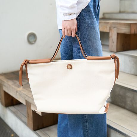 [^ԁF31510261059]iȃmbgfUC̝͂zg[gobOB[̃mbgfBe[ANZgɂȂAꂽfUC̃fB[Xg[gobOBǂȃX^COɂRɓ݁AVvȂ݊܂B{̂ɂ́Ai`ȕ͂̐J[̃cCzngpA㎿ȈۂɁBnhוɂ͏_炩ȋvi{vjґɎgpAfUCƑϋv𗼗܂BɁAH{ĂAH≘yłpIȎdlBJ̓gɂSłBJɂ́AuhIWï|}Olbgߋ̗pBЎłȒPɊJ߂łAg̗ǂ͂łBɂ̓|PbgAX}z⏬̐KBA4t@Cۂ傫߃TCYŁAʋ΃obO}U[YobOAsTuobOƂĂ􂵂܂BdlEfށF{́ȁ@gpvEdF740gEJ}OlbgBE|PbgFt@Xi[t|Pbg~1@|Pbg~2EA4t@C[ y[J[ziԁFS-001LALMONDubNBLACKySOMEWHERE STUDIO/TEFA XefBIzn?bN?t?g? uPUNTI.( t?eB ) vNGCeBE?`[?|A2025NH~ɃX^[gVt?g?uSOMEWHERE STUDIO( TEFA Xee?BI ) Bvzn?^[eNjbNgׂȕω琶܂AœKȃt?z?[V𓾈ӂƂByӎzi摜́A̓p\RȂǂ̉{ɂAۂ̐FƈقȂČꍇ܂B炩߂B摜̏i̓TvłBۂ̏iƎdlAH኱قȂꍇ܂BTCY\L͂܂ŖڈƂȂ܂B̗̑\񏤕iAʏ폤iƂ̓ς͂ł܂B׏󋵂ɂA͂\肪Oシꍇ܂Bqlւ̔X̔xꍇ܂BǉYíAꕔ̓X܁Aʔ̂Ŕ̔̏ꍇ܂B\߂BigpOɁA^OɋLڂĂu舵̒ӏvu\vKmFBiɕsǂꍇAє̔ޑ܂Ă܂B炩߂B