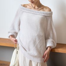 モヘア混オフショルラメニットプルオーバー【予約】