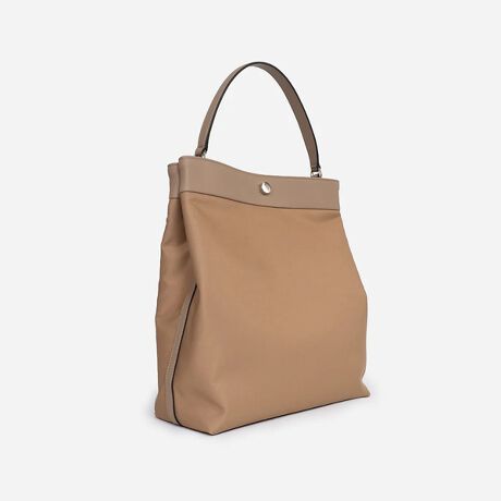 [^ԁF31510261061]SOMEWHERE STUDIOiTEFA XefBIjoꂵuPORT-HOBOi|[gz[{[jv́AA4t@Cm[gPC[łc^TCY͂̃z[{[obOBʋ΁EʊwEoȂǁALV[Ŋ􂷂閜\obOłBnĥƂfUCɁAuhIWĩ}OlbgiȃANZgɁBɁAobOTChɔzꂽXibv{^ŃVGbgς2WAYdlƂȂĂAR[fBl[gו̗ʂɉătH̕ωy߂܂B{̑fނɂ́AiȌ򊴂̂郊TCN|GXegpBH{Ă邽߁AyJ≘ɂASĂg܂BnhfBe[ɂ́A_炩ɂȂދv̗pBgނقǂɕAƑϋv˔dオłBnh͖̒49cmŁA|X^CKBy[J[ziԁFS-008x[WBEIGEubNBEIGE~BLACKySOMEWHERE STUDIO/TEFA XefBIzn?bN?t?g? uPUNTI.( t?eB ) vNGCeBE?`[?|A2025NH~ɃX^[gVt?g?uSOMEWHERE STUDIO( TEFA Xee?BI ) Bvzn?^[eNjbNgׂȕω琶܂AœKȃt?z?[V𓾈ӂƂByӎzi摜́A̓p\RȂǂ̉{ɂAۂ̐FƈقȂČꍇ܂B炩߂B摜̏i̓TvłBۂ̏iƎdlAH኱قȂꍇ܂BTCY\L͂܂ŖڈƂȂ܂B̗̑\񏤕iAʏ폤iƂ̓ς͂ł܂B׏󋵂ɂA͂\肪Oシꍇ܂Bqlւ̔X̔xꍇ܂BǉYíAꕔ̓X܁Aʔ̂Ŕ̔̏ꍇ܂B\߂BigpOɁA^OɋLڂĂu舵̒ӏvu\vKmFBiɕsǂꍇAє̔ޑ܂Ă܂B炩߂B