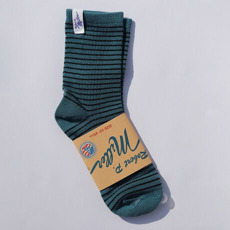 [^ԁF04510165000]Milleŕupluv͋̕C𗎂Ƃ񂾃{[_[\bNXBR[f̃ANZgɂȂACeBVvȃfUCłǂȃR[fɂ킹₷łB̍ō̎ɂ҂聝uhS̃|CgłBMtgv[gɂ߂̕iłByӎzi摜́A̓p\RȂǂ̉{ɂAۂ̐FƈقȂČꍇ܂B炩߂B摜̏i̓TvłBۂ̏iƎdlAH኱قȂꍇ܂ByRobert P Miller | o[gEs[E~[z1907NnƂ̃t@Ng[jbguhugjbeBO~YvɂTuuhu~[vBplugv_NcCɓWJĂÂɗǂT^ŃAAJW̃}XgACeƂē{łĂ܂BgĂƃuN^ƂĂāAɂAJWۂɂȂ̂܂܂BӏłMilleruhƎ̃IWipluB