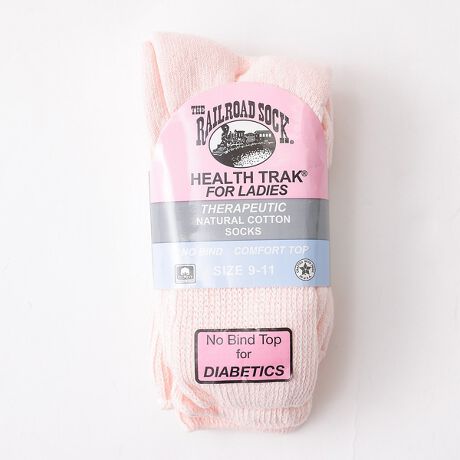 [^ԁF04510165007]2Zbg聙pXeJ[ɂƐ߂HELTH TRAK THERAPEUTIC SOCKSBقڃt[TCYŒߕtȂXgXt[ŗ\bNXłBAJɂ葱V܃\bNXuhuC[h\bNvRAILROAD SOCKHELTH TRAK THERAPEUTIC SOCKSB₳SnǋAAa̎Âɂgi`Ȗȑfރ\bNXBN[̃u͒ߕtȂA܂ėX^CɂœKłBjQAXgXȂpł̂ŁAނ݂q̕ɂ߁B̓NbVǂnpC҂݁Az悭̊ȂɂԂۂĂ܂Bx[VbNȃbNX̓fC[ȃR[fBl[gƑQBX^CO炩͋CɎdグi`ȌCłByTHE RAILROAD SOCK/C[h\bNz1901NɃAJőnƂV܃\bNXuhB̂THE RAILROAD SOCKBSƈp̃\bNX肩X^[gA݂Ɨp\bNXCɓWJBYMade in USAɂA^Î悤ȗDGƂ̃\bNXuh̑㖼IȃACeB[J[iԁFRSS1063400