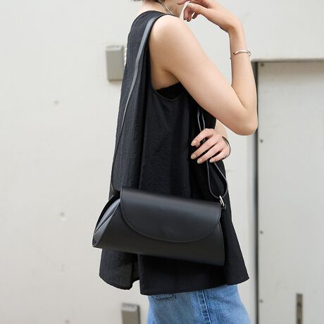 [^ԁF31510261020]sAULENTTIiIEeBjt̃Ch[{fBV_[obÓAl̏ɂ҂ȏiŃ~j}ȃV_[obOłBRƊۂ݂тт[^VGbǵAX^COɏ_炩ȈۂvXBVvȂɂ͂Ȃ݊܂Bfނɂ́AvgpB\ʂɂ͂ƂH{ĂAȂ߂炩ŏiȃcłBڂ̔ɉAyʂň₷Agɂ҂B߉\ȃV_[XgbvŁA|E΂ߊ|ǂɂΉB}OlbgJ+傫Jŉו̏oꂪX[YIzAX}[gtHA|[`Ȃǂ̕Ki܂KxȃTCYłBǂȃR[fBl[gɂRɗnޗJ[WJłꂢ߃X^CJWAR[fAʋ΃obOƂĂL􂵂܂By[J[ziԁFST-Y02-RUuEMARRONubNNEROyAULENTTI/IEeBzAULENTTI2019NɃX^[gobOuhłBobOYƂ̐ȃC^AEtBcF𒆐SƂC^Ãt@Ng[ŐYĂ܂BC^A̎̍v𑽂gpBC^AU[͊v̎ނH@lXŉ[͂̂郌U[ƂȂĂ܂B@\gh܂łlXȃX^CꏊAʂɍ킹obOoĂByӎzi摜́A̓p\RȂǂ̉{ɂAۂ̐FƈقȂČꍇ܂B炩߂B摜̏i̓TvłBۂ̏iƎdlAH኱قȂꍇ܂BTCY\L͂܂ŖڈƂȂ܂B̗̑\񏤕iAʏ폤iƂ̓ς͂ł܂B׏󋵂ɂA͂\肪Oシꍇ܂Bqlւ̔X̔xꍇ܂BǉYíAꕔ̓X܁Aʔ̂Ŕ̔̏ꍇ܂B\߂BigpOɁA^OɋLڂĂu舵̒ӏvu\vKmFBiɕsǂꍇAє̔ޑ܂Ă܂B炩߂B