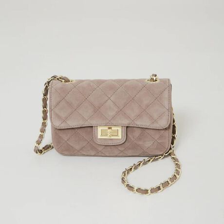 [^ԁF31510261021]ANZT[oŎĂAl̏ɂ҂̃LeBO`F[obȌHAVFœoꂵ܂IiȃXG[hfނɁAS[h̃`F[Ƌ؂₩vXBghLeBOHAR[fBl[gɍ^Ă܂BRpNgȂAX}z~jEHbgAbvȂǂ̕Ki܂[͂ŃfC[gp[eB[V[܂ŕLBJWAX^C͂AtF~jR[fIP[WX^Cɂ}b`܂Bt@Xi[|PbgtłBy[J[ziԁFDI-2952-3-CASAx[WCAPPUCINO_[Nx[WTAUPE CHIAROyӎzi摜́A̓p\RȂǂ̉{ɂAۂ̐FƈقȂČꍇ܂B炩߂B摜̏i̓TvłBۂ̏iƎdlAH኱قȂꍇ܂BTCY\L͂܂ŖڈƂȂ܂B̗̑\񏤕iAʏ폤iƂ̓ς͂ł܂B׏󋵂ɂA͂\肪Oシꍇ܂Bqlւ̔X̔xꍇ܂BǉYíAꕔ̓X܁Aʔ̂Ŕ̔̏ꍇ܂B\߂BigpOɁA^OɋLڂĂu舵̒ӏvu\vKmFBiɕsǂꍇAє̔ޑ܂Ă܂B炩߂B