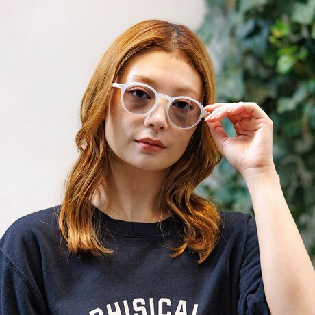 [^ԁF04510167015]͂ʂČ甲o[[ЂƂłAԂƈꏏłAy[W߂邽тɐVȐEւ̗ւƗUBJtFŁA{ŁA邢͉Ƃ̒ŁBǏ́A킩痣ʂȂЂƂƂɂȂByzCgJ[z肪ق̂ɍމ̒ŁAu[CgO[v́A@ׂŌzIȐFʂfo܂B̐ÂȋṔAǂsvcŖ̂悤ȕzĂ܂ByuEJ[zOld LeatheŕABe[W̃A[`FÂ悤ȐSn悳z킹A[݂̂J[BœǏ₩ȎԂvN悤ȐFłByzCgQ1/uEQ1zt[FC#ĆAӂ郔Be[WNVbNȃt[BrIǂȗ֊sł`Ȃ̂ŁAt[IтɔY܂Ăɂ߁Bt[߂ɍĂ邽߁A}bgt[̊炩ȎAFƕ\Ă̂IłByzCgQ2/uEQ2zt[FD#D́AIZIPIZI1ԐlC̃NVbN^Cṽ{Xgt[Bۂ݂ттt[́AD͋CŊ̈ۂ_炩Ȃ܂Big͂ArWlXV[ł킹₷AlXȃR[fBl[gɓ݂₷t[łByzCgQ3/uEQ3z#ÉAGKgȈۂ̒ԃNVbNt[B킹₷ƂEFgt[́AmIŃNVJȕ͋CArW lXV[łg₷`łB悢ۂ݂̃XNGAx[X̃t[ŁAj킸g܂ByzEƑ݂ȂŎg郉CibvBEUV99.9JbgŖڂ܂BElXȊ̌`ƃTCYɓKXvOqWڂĂA_ŉKȃt[Byӎzi摜́A̓p\RȂǂ̉{ɂAۂ̐FƈقȂČꍇ܂B炩߂B摜̏i̓TvłBۂ̏iƎdlAH኱قȂꍇ܂ByIZIPIZI/CWrWzIZIPIZI (CWsW) ́AtXEog 3 l̎҂ɂA2010 NɃpŒaACEFAuhłB̎n܂́Aނ̗ê߂ɁuŁA@\IŁAă[Yiuȃ[fBOOX (Vዾ) 肽vƎvƂłB݂̓TOXu[CgJbgOXALbYȂǂ̃oG[VgB}nA{E}VFȂǃps⃍hAubZɂcXAZNgVbv͂ߐE 83 Ŏ舵Ă܂BBRAND VALUE: HAPPY (|WeBuȐE) EASY (Vv) OPEN (ׂĂ̐l/łǂł) and WOOW (ɋ!)