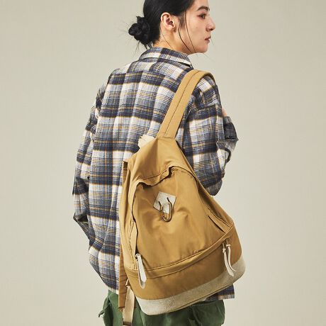 [^ԁF04510161023]WpChɂx[VbNDAY PACKMASTER&Co.ʏ́uNNXvƌĂ΂60Rbg̉40iC̏cŐDꂽnƁAXG[hRrɂbNB̑1̓Rbg100Ŗn_炩ȑfށA@̑2͖68/|GXe32̖n_炩NXfނgpĂ܂B1960NɊJꂽNNX͗ǂm@\IȃAEghAfނłBiC100薀CɋARbg100\tgŌ򊴂AāAAʋCA܂yłB߂ɂƂXgbv𒲐A^Edlɔw^J̃JritfCpbNB{g̃XG[h؂ւŌ^ꂹAႦΎ]Ԃ̑OXpł悭AwɃ}b`X^CƂȂĂ܂BԂ̓͑fނ̌yBĔwɃpbgꂸA肵n[hbNƂ͈gpB܂ANNX͐FWJLxBă{fBƃ{g̃XG[h̐F𓝈ɂA낢ȃt@bVƂ킹₷܂BwɉAƂoƖgĂOAg܂킵̗ǂ𔭊VvȃbNłBǂlۂĂǂȃR[fBl[gɂx[VbNȗDGACełBɂXG[h̃sbPz_[ɕt^J̃Jri͎O\BfUC̃ANZgɂȂĂ܂BA4TCY[ł郁C[́A1ɎACe[\BOɂ̓Wbv|PbgtĂ̂ŁATbƎoACe̎[ɓKĂ܂Big烌W[AEghAɕL􂷂ACeƂȂĂ܂BONE SIZE / H42cm : W31cm : D16cm@bNXgbvF  55`99cm~  2.5`5.5cmd@ 400O[O]@@EWbv|PbgiMj~1[]@EWbv|PbgiMj ~1[ti]@EJri~1@@@yMASTER&Co./}X^[&R[z{BCO̎sfނƓ{Zp̃hbLOAElɂWpCh𔭐MuhBuԁvƂX^CɁA̋ZpƒՂ̃GbZX𔽉fAꂼ̃}X^[̒mbݏグ_X^_[hȃCibvWJBsɗꂸAgɒlɂƂėB̂̂ɂȂ鐻i邱ƂMOɁA̍ޗƓ{̐Elɂ鍂Zpgݍ킹A ɃnCNIeB[킢[B@{