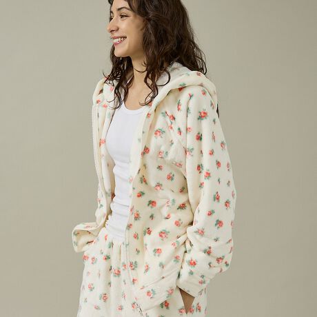 [^ԁF04519821020]ӂӂ̔GŒSnԕt[XtWbvp[J[yĒgt[XfނgpBbNXTCYłԂ₨oɂœKȃACełB_ut@Xi[dlŃX^C悭Ă܂BTChɃ|Pbĝŋ@\ʂFBƂ낢؂Ȑlւ̃v[gɂ߂̕iłByJEMORGAN/WF[C[[Kz1945NɃyVojABŏȒ̖DHƂĐݗBX^[g̓AEghAp̃Ci[iƂĒpA̍ō̋@\ƃtBbgF߂AۓIȃX|[c`[ČR̃Ci[ƂĂ̗p܂B90NɓƃAJJWÃt@bVACeƂĈʓIɒp悤ɂȂ܂BuT[}ƌJEMORGAN vƌقǐEIɂ̃uh͐ZĂAۉ Lk G̗ǂȂǍōĩT[}EFAƂčLmĂ܂BsN fFH170 B86 W61 H90 pTCYFFu[ fFH170 B86 W61 H90 pTCYFFp[v fFH170 B86 W61 H90 pTCYFF