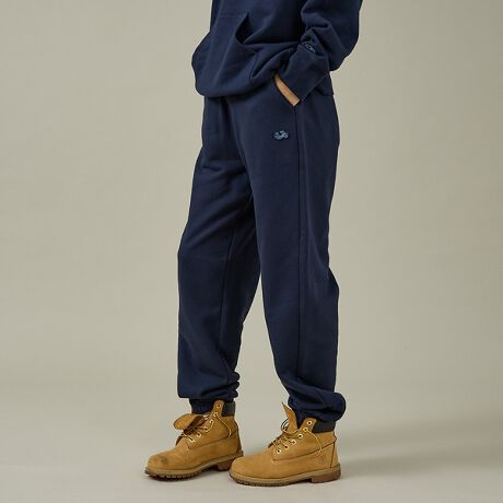 [^ԁF04519851007]AJJWAɂ͕sȗуACeBG藠т̐VԂƂĊmĂuNVbNwe[Wv[`܂BԎ̃RbggpǂƖڕtɎdグ܂BƐ̓OũfBeB[̗pBe[WƃNVĴӂ̌𗼗Ogɂ͓F̃Be[WACR̃by{Auh̃ACfeBeB\Ă܂Bp̌o򉻂hׂɁAp[Xgb`̃u̗pX^COɁAƂ}gƃtBbgĂ܂BǂoVGbgȂꂽVGbgɁIǂ̃X^CO⃌C[hɂQȂ̃ACéA珤i܂ł蔲Gꉟ̃}XgACełB`R[f₨oAԂȂǖ\ɊԈႢȂłIyӎzi摜́A̓p\RȂǂ̉{ɂAۂ̐FƈقȂČꍇ܂B炩߂B摜̏i̓TvłBۂ̏iƎdlAH኱قȂꍇ܂ByFRUIT OF THE LOOM/t[cEIuEUE[z160Nȏ̗jEL̃x[VbNAp/A_[EFA[J[B݃AJEP^bL[Bɖ{nuA č̃A_[EFAAvgpTVcsłTOPuhƂĂ̒nʂmĂ܂BÂAJl̃CtX^Cɗn݁Ảʎ̃SmȂAJl͂ȂƌĂAłvgTVc̃{fBA_[EFÃuhƂčLmnĂ܂B܂TVcA_[EFAȊOɂAJ鏤i𕝍LWJĂ܂BAC{[ fFH174 B81 W63 H87 pTCYFFlCr[ fFH170 B86 W61 H90 pTCYFFubN fFH170 B86 W61 H90 pTCYFFO[ fFH170 B86 W61 H90 pTCYFF