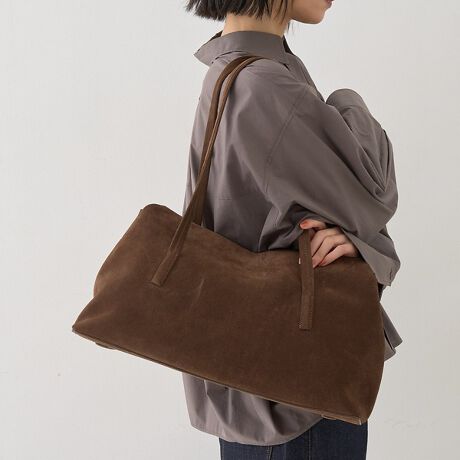 [^ԁF31510261033]ꂽfUCƎp˔AyMAESTOSOz̐lCACeuAURORA TOTEvBA4TCY܂eʃg[gobÓAʋ΂ʊwAfC[gɍœKB[͂ȂyʂŎ₷Aɂ͏𐮗A|[`Ă܂B㎿ȑfފƃ_ȃfUĆAIEIt킸LV[ŊB̃X^CɊYȂAŐꂽl̈ۂoĂiłBy|[`TCYz^eF16cmRF29cmy[J[iԁzAURORA TOTE SUED/POLARIS1yMAESTOSO/}GXg\zz⒤̉e󂯂אS̒ӂ𕥂􉽊wIȃVGbgƁAv[fUCƐElZ̗Zgݍ킹āAMaestoso ͓ƓłȂ玞𒴉zApł铊i𐶂ݏoĂ܂B̃RNV́AIȃ~j}YƂuh̓IȃR[hAȂȂDꂽNw̗pAґւ̑@ׂȃAv[`ǋāA|piƂقړ̌IȃfUC쐬܂Byӎzi摜́A̓p\RȂǂ̉{ɂAۂ̐FƈقȂČꍇ܂B炩߂B摜̏i̓TvłBۂ̏iƎdlAH኱قȂꍇ܂BTCY\L͂܂ŖڈƂȂ܂B̗̑\񏤕iAʏ폤iƂ̓ς͂ł܂B׏󋵂ɂA͂\肪Oシꍇ܂Bqlւ̔X̔xꍇ܂BǉYíAꕔ̓X܁Aʔ̂Ŕ̔̏ꍇ܂B\߂BigpOɁA^OɋLڂĂu舵̒ӏvu\vKmFBiɕsǂꍇAє̔ޑ܂Ă܂B炩߂B