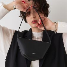 【YAHKI/ヤーキ】SHRINK W FACE変形ショルダーバッグ