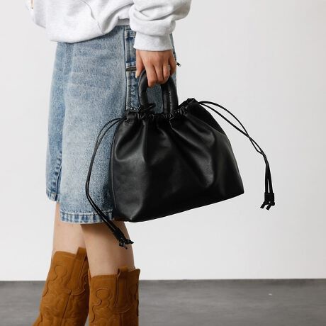 [^ԁF04520161010]nhɒȂpĂӂyۂɎdグВdl̃nhobOBiARM-32jBȂ₩ȃU[{fBƂӂ炵nh̃RgXg[hȈۂAВCjOŒg̏oꂪX[YłB莝E|E΂ߊ|̂܂݌vŁÃfC[ɏiȔY܂B}`10cm̂łƎ[ł܂BВ̕RIɂ邱Ƃ\łBВCjO{h[XgOŃZLAڂ𒲐\Ƃ肠{fBŕKv[łp܂BVvȊOςɑ΂ē͎d؂E|PbgŐ₷łB\ȃXgbvŎ莝V_[ցAD݂ɍ킹ĕς邱Ƃł܂B~j}ȋƗfފŒj킸g郆jZbNX݌vȂ̂ŁA؂Ȑlւ̃v[gƂĂ߂̕iłBfUCȂ炷Vvœg₷ACeB ꂢ߂JWA܂łǂȃR[fɂ킹₷łBӎVR{̕𐶂Ă邽߁AF╗_ƂɈقȂA̐FAALYȂǂꍇ܂B\߂̏A߉܂l肢܂Bʐ^͌ʂ̊֌WŐFɍoĂ܂B͂ꂽi̐FD悢܂̂ŁA炩߂ByARUTEMIKA/Ae~Jz2023NX^[gA{l̃fUCoOfVH̃t@Ng[uhBÑ[VVbvHƂ̃^bOg݃gh𑨂jZbNXȃU[ACel̗ǂiœWJB