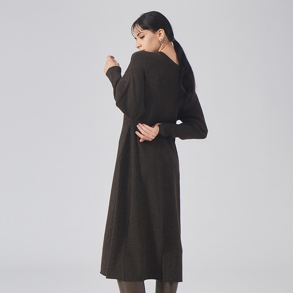 ウールトロVネックワンピース | カリテ(qualite) | マルイウェブチャネル