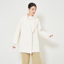 カリテ(qualite)のヘリンボンジャガードコート