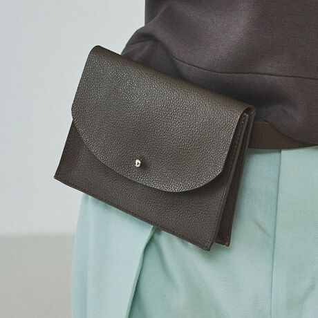 [^ԁF32521061020]*Detail*ɂ̃^i[ŒJɐߏグVNU[gpA󑐋̃AgGłЂƂЂƂDỸIWiobOB_炩ȎƂقǂ悢nAgقǂɓޏiȎdオłBEGXgɃtɗ߂ĂA΂ߊ|ŃANZgɂĂAX^CI΂􂵂܂B*Coordinate*VvȃChpcX^CɎ΂ߊ|ƁA~j}ł݊̂|CgɁBVc⃏s[Xɍ킹΁AiƃJWÃoXƂꂽl̑ɁBʒuŃxĝ悤Ɏg΁AR[fŜXbL܂Ƃ܂AX^COɕω܂܂B